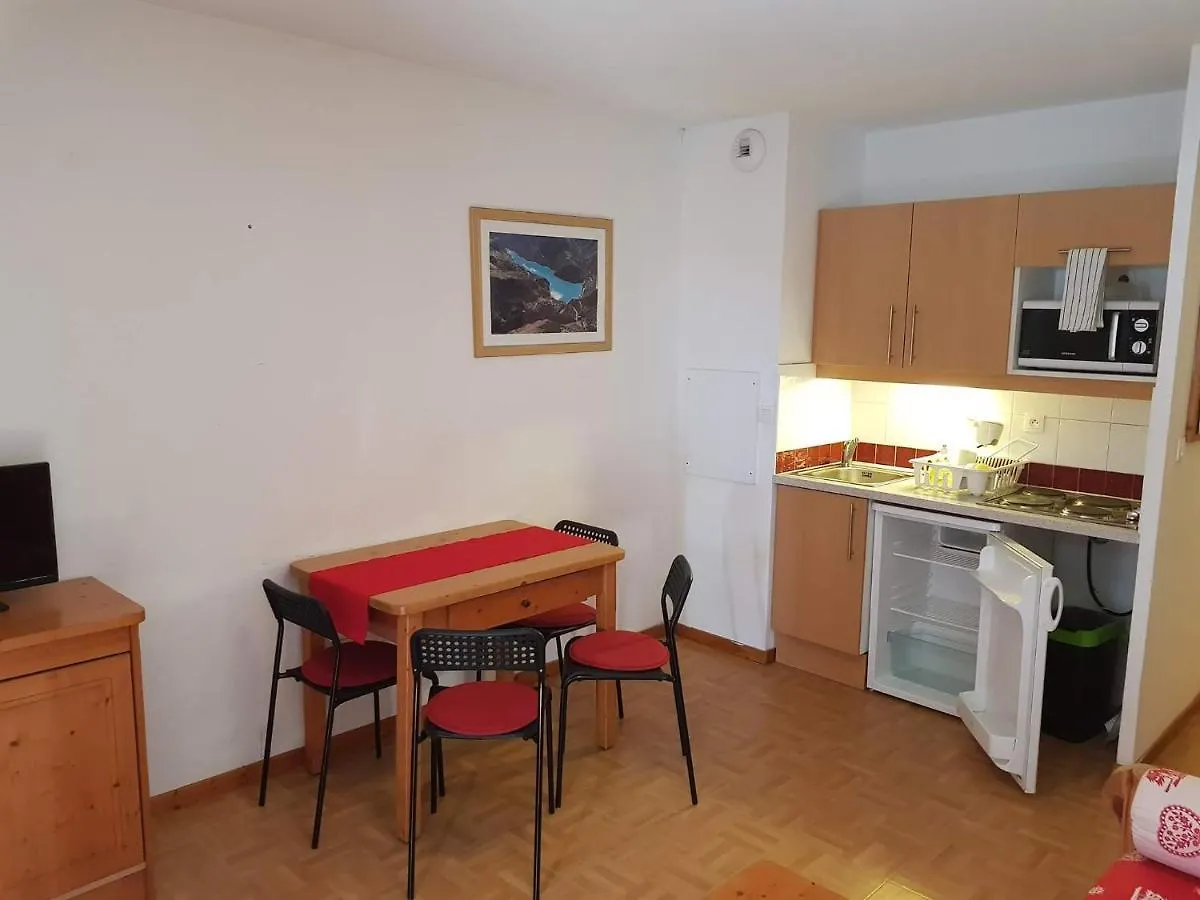 Apartment Le Studio 1800 Aux Pieds Des Pistes Puy-Saint-Vincent France